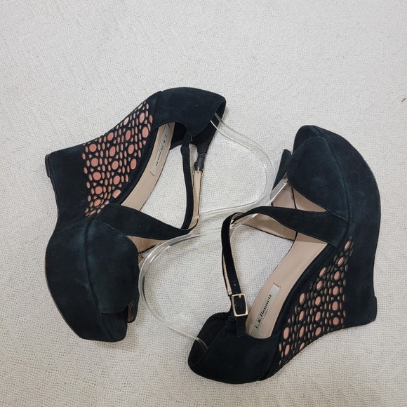 L.K. Bennett Rea Peep Toe Black Suede High Wedge Sandals Nude Lace Size 40 US 10 - Picture 7 of 15